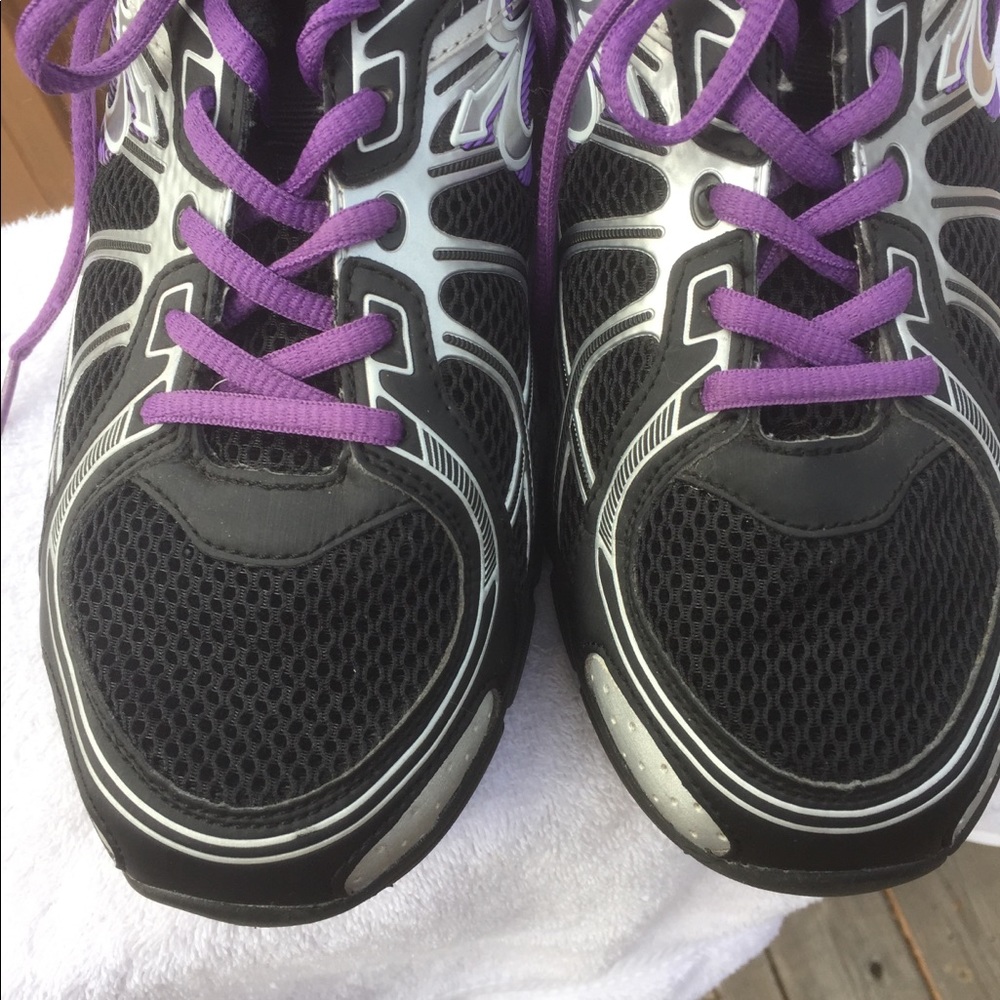 G Defy Shoes - Picture 2 of 7
